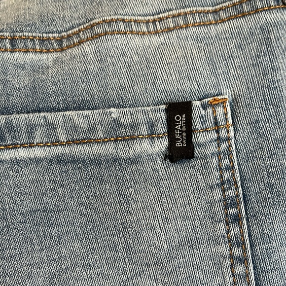 Buffalo David Bitton Gemma Mid Rise Slim Jeans Size 30 Medium Wash Straight Leg - Picture 3 of 10